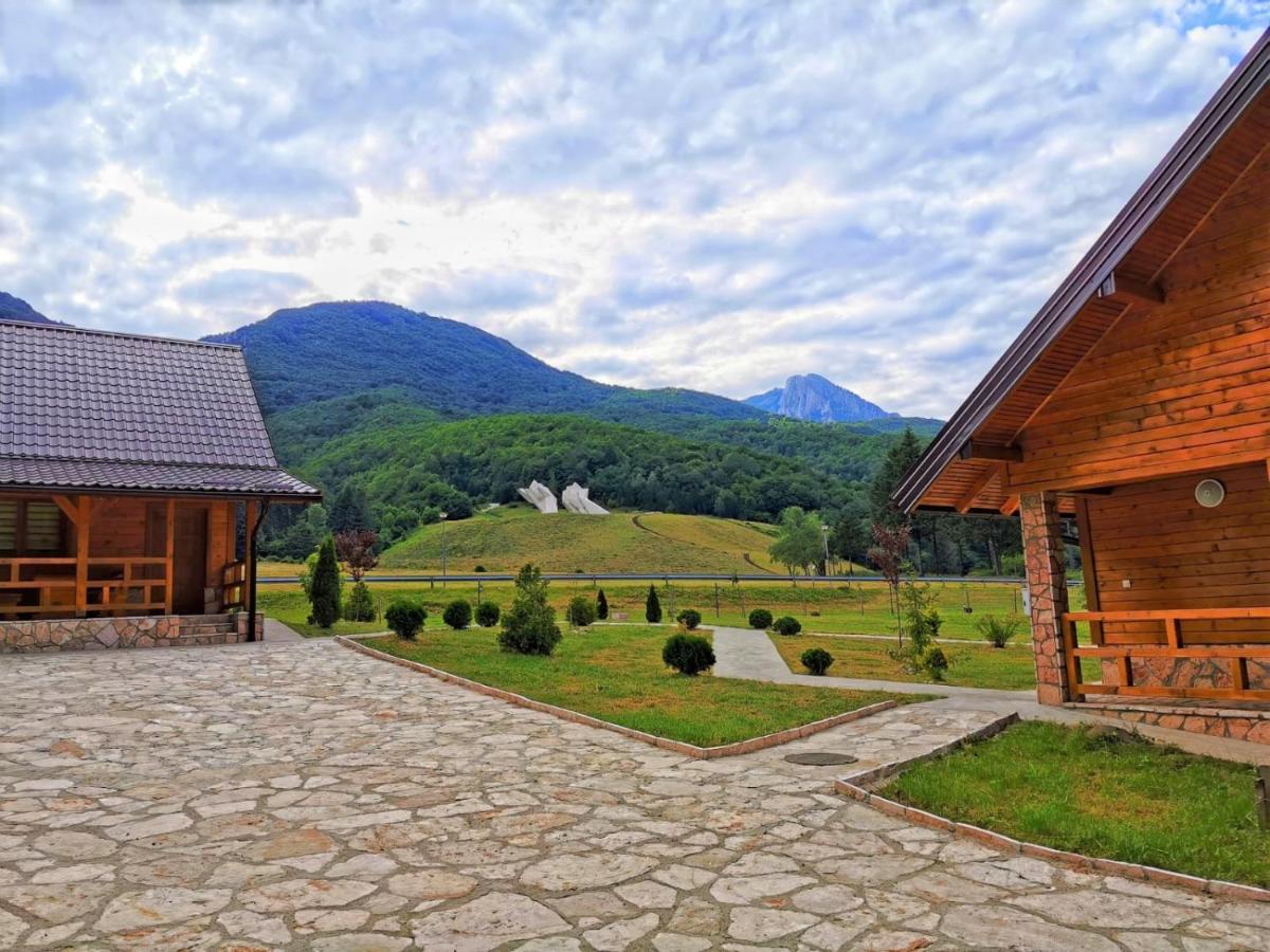 Vila "Maglic" Tjentiste Buitenkant foto