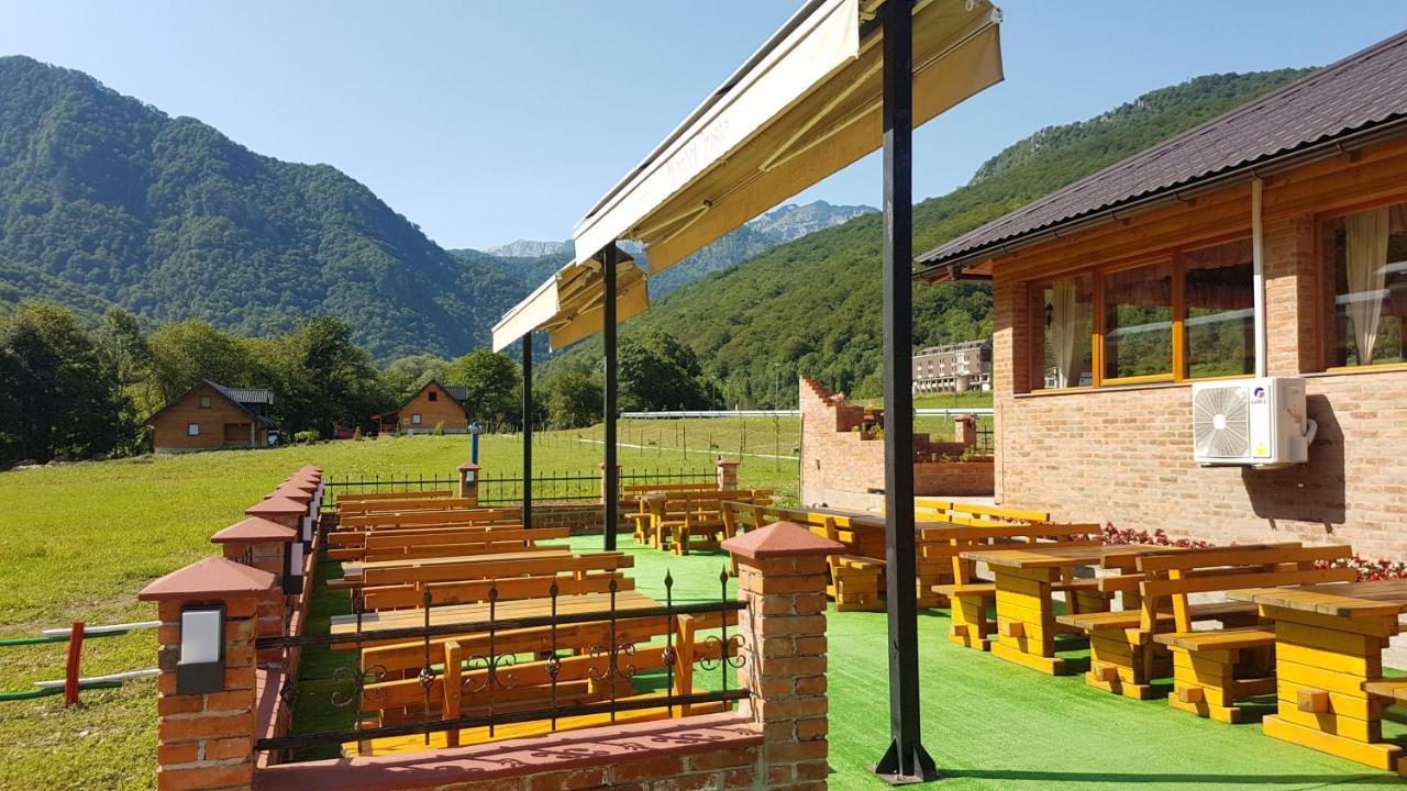 Vila "Maglic" Tjentiste Buitenkant foto